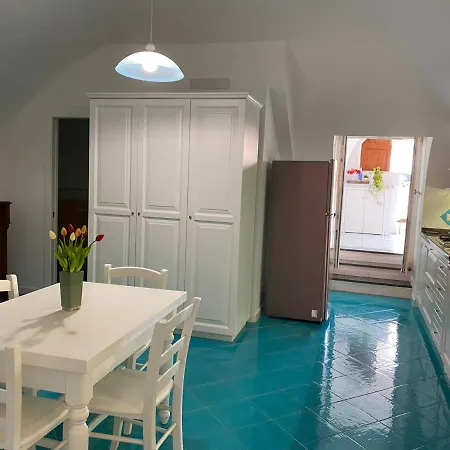 Apartment Callia Sweet Appartament - Near Corricella Port *