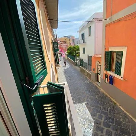 Callia Sweet Appartament - Near Corricella Port