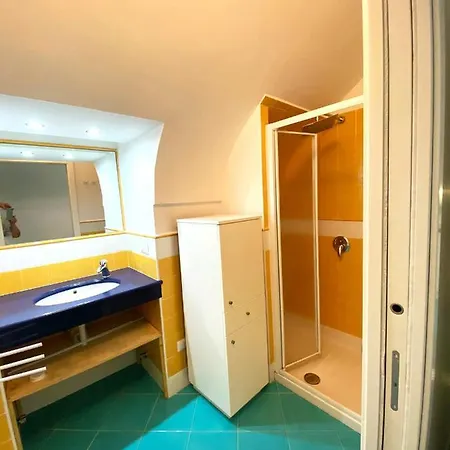 Callia Sweet Appartament - Near Corricella Port *