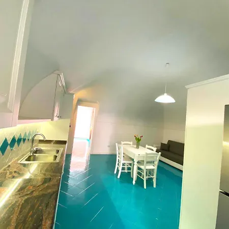 Callia Sweet Appartament - Near Corricella Port Apartment