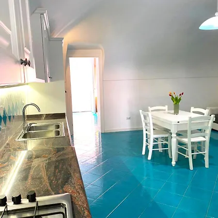 Callia Sweet Appartament - Near Corricella Port Apartment